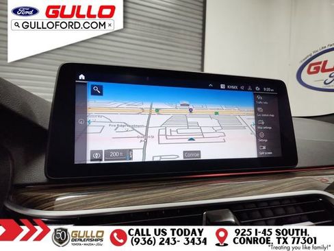 Used 2021 BMW 530e w/ Executive Package image 25