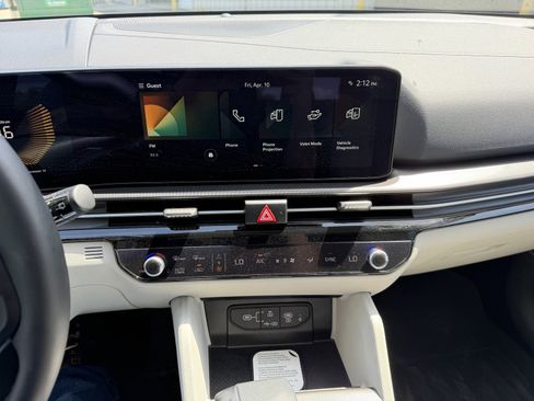 Used 2026 Kia Sportage EX image 15