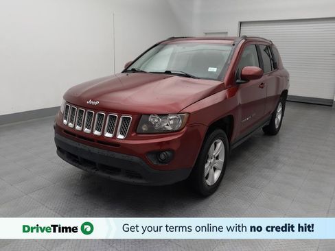 Used 2014 Jeep Compass Latitude FWD image 1