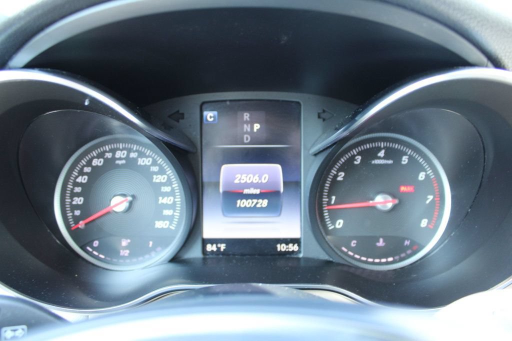 Used 2019 Mercedes-Benz GLC 300 4MATIC image 14