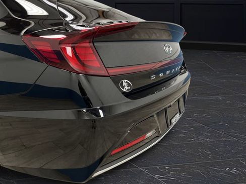 Used 2023 Hyundai Sonata Limited w/ Cargo Package image 34