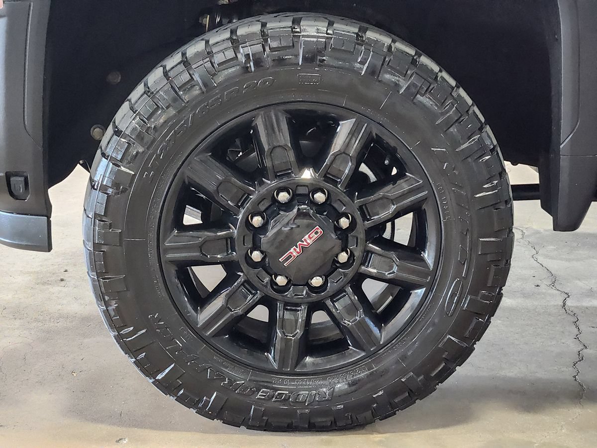 Used 2024 GMC Sierra 2500 AT4 w/ AT4 Premium Plus Package AWD/4WD image 25