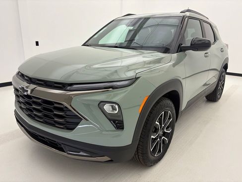 New 2026 Chevrolet TrailBlazer ACTIV w/ Convenience Package FWD image 12