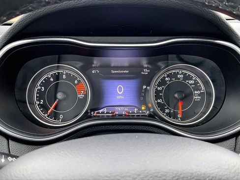 Certified 2020 Jeep Cherokee Limited image 9