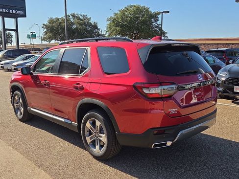 New 2026 Honda Pilot EX-L image 3