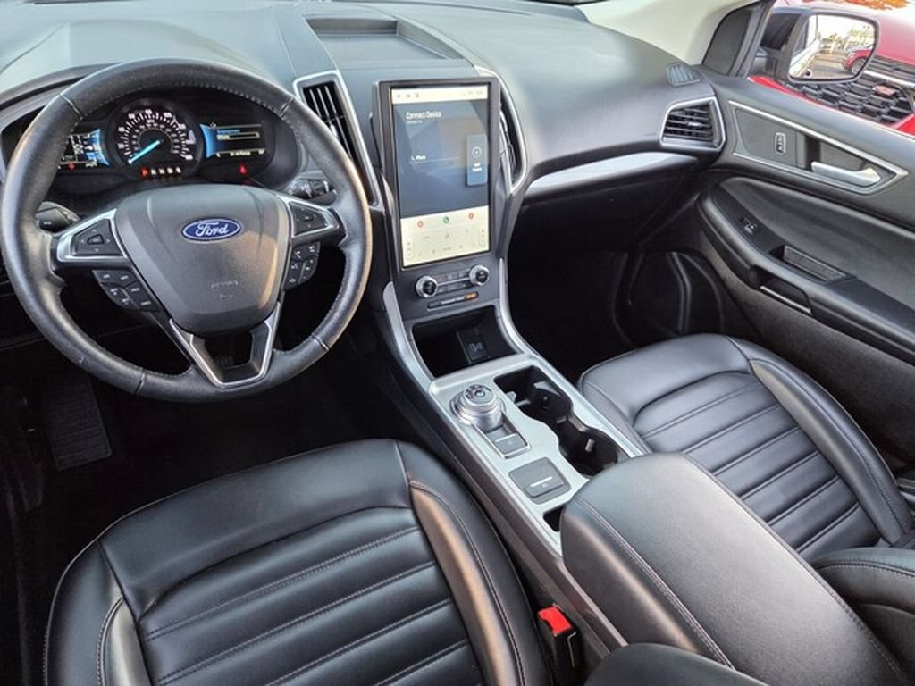 Used 2024 Ford Edge SEL AWD/4WD image 13