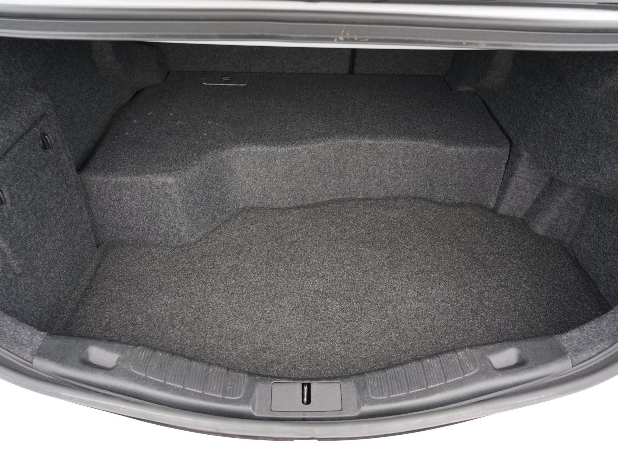 Used 2018 Ford Fusion S FWD image 26