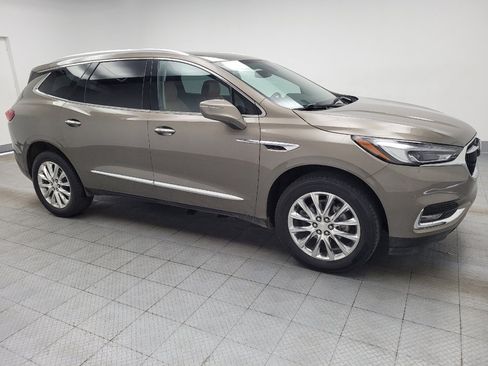 Used 2020 Buick Enclave Essence FWD image 11