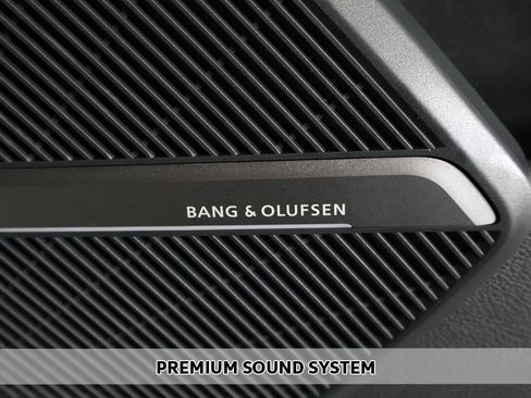 Used 2019 Audi Q5 2.0T Premium Plus w/ Premium Plus Package image 5