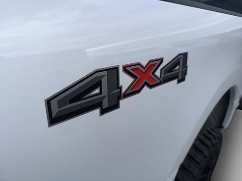 Used 2024 Ford F350 XLT AWD/4WD image 37