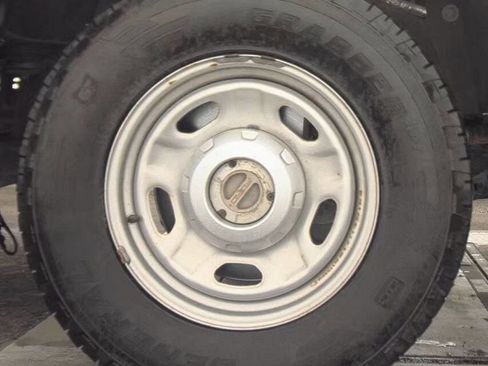 Used 2016 Ford F250 XL AWD/4WD image 14
