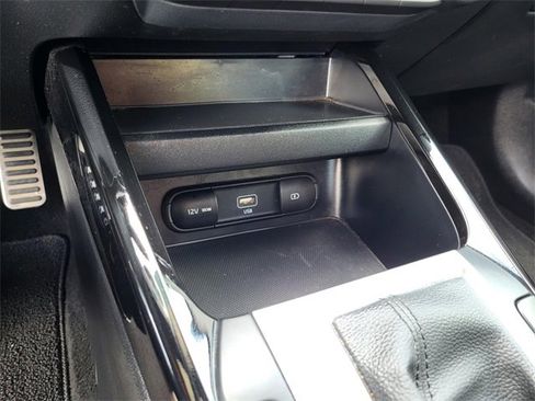 Used 2023 Kia Forte GT-Line w/ GT-Line Technology Package image 11