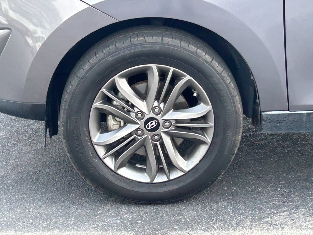 Used 2015 Hyundai Tucson GLS AWD/4WD image 13