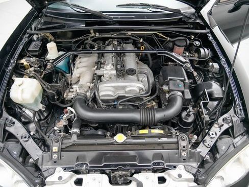 Used 2003 MAZDA MX-5 Miata image 11