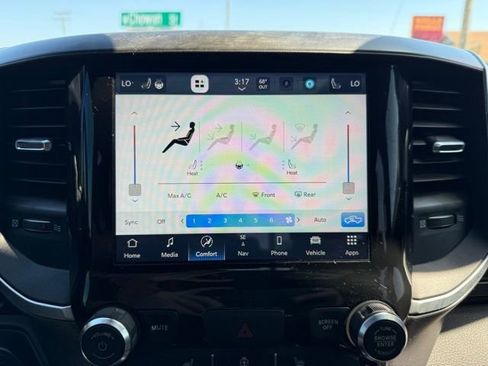 Used 2023 RAM 1500 Big Horn AWD/4WD image 22