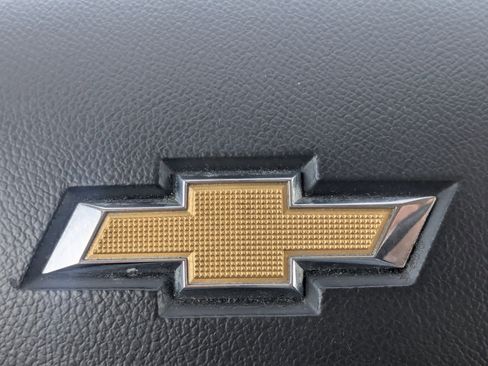 Used 2023 Chevrolet Malibu LT image 34