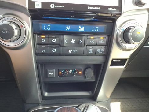 Used 2023 Toyota 4Runner Limited AWD/4WD image 22