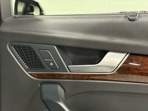 Used 2018 Audi Q5 2.0T Premium Plus w/ Premium Plus Package AWD/4WD image 59