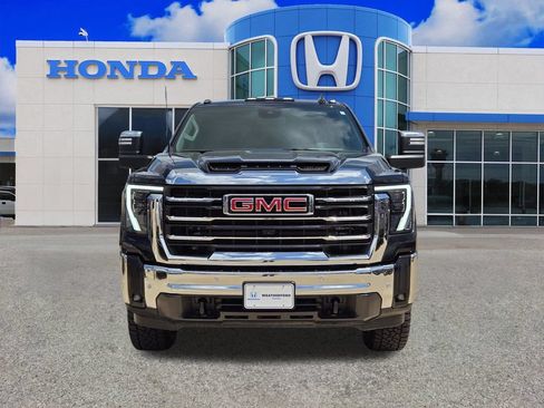 Used 2025 GMC Sierra 2500 SLT w/ Texas SLT Premium Package AWD/4WD image 8
