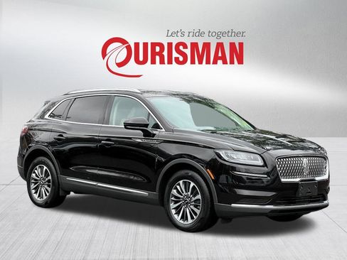 Used 2022 Lincoln Nautilus Reserve image 1