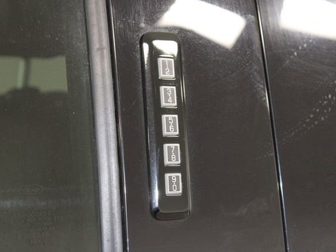 Used 2024 Ford F250 Lariat image 23