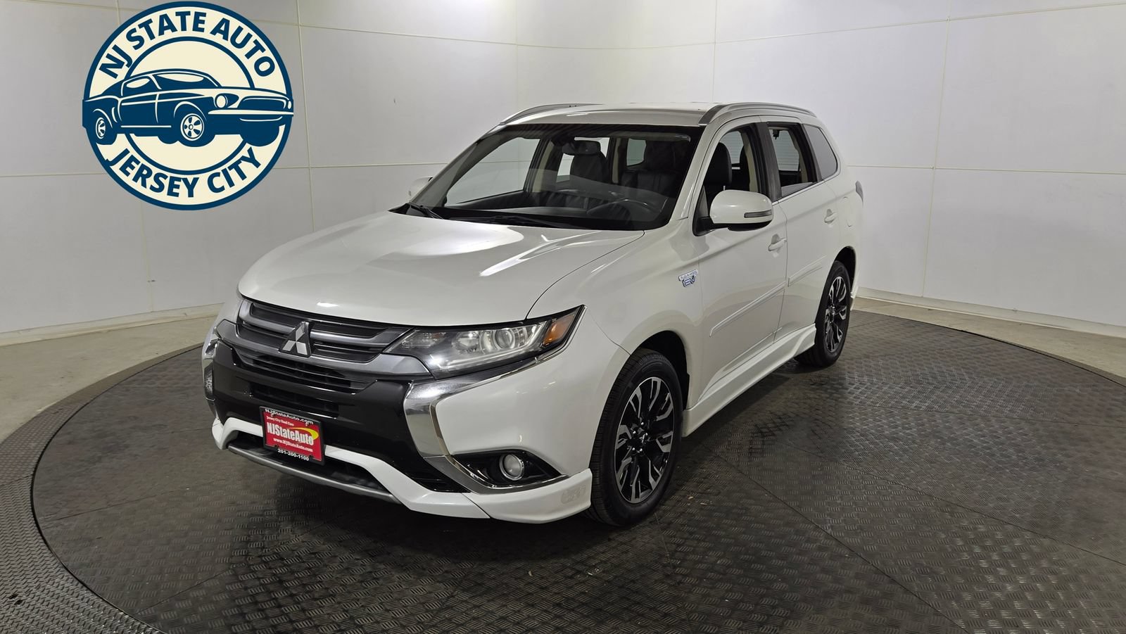 Used 2018 Mitsubishi Outlander SEL AWD/4WD image 3