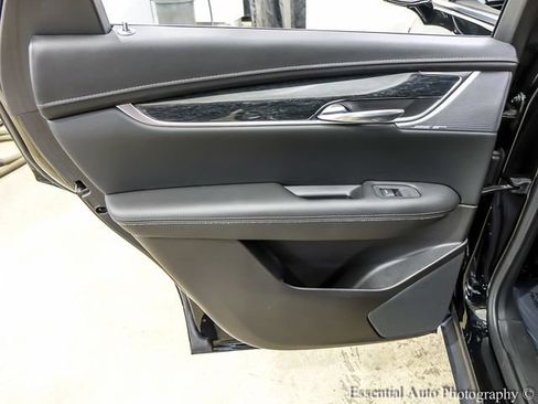 Certified 2022 Cadillac XT5 Premium Luxury AWD/4WD image 21