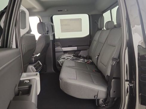 New 2025 Ford F150 XLT w/ Equipment Group 302A MID image 33