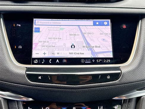 Used 2023 Cadillac XT5 Premium Luxury image 16