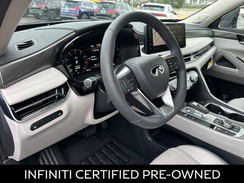 Certified 2026 INFINITI QX60 Luxe w/ Family Package image 18