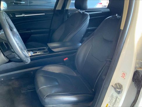 Certified 2019 Ford Fusion Titanium image 7
