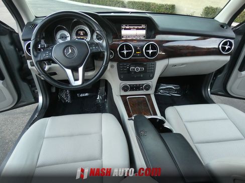 Used 2013 Mercedes-Benz GLK 350 4MATIC image 19