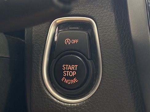 Used 2016 BMW M4 Coupe image 44