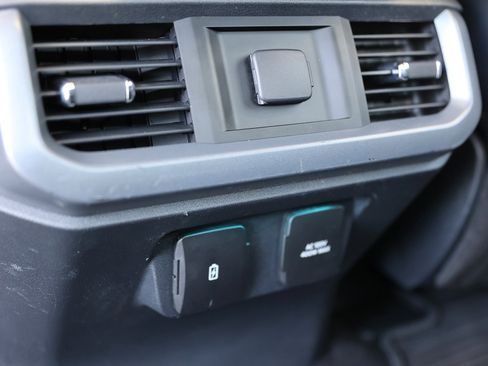 Used 2023 Ford F150 Lariat w/ Trailer Tow Package image 24