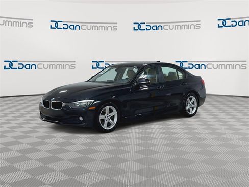 Used 2015 BMW 320i Sedan image 5