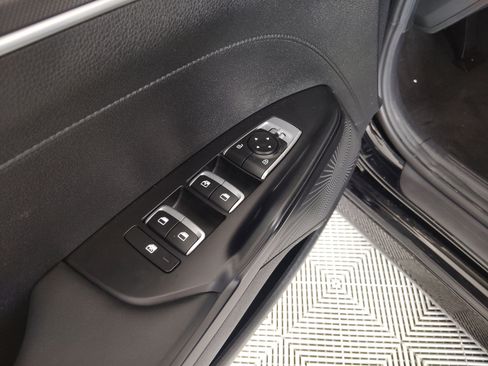 Used 2023 Kia K5 LXS image 23