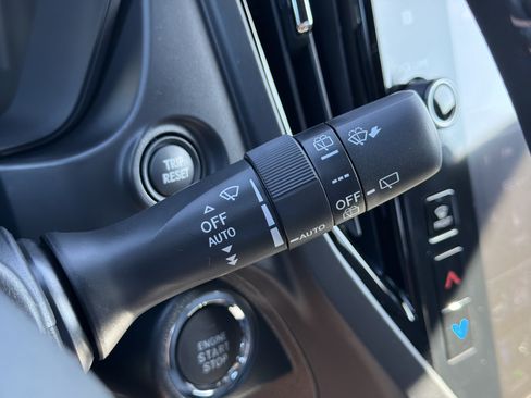 New 2026 Subaru Forester Touring AWD/4WD image 17