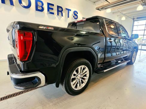 Used 2019 GMC Sierra 1500 SLT w/ SLT Premium Plus Package AWD/4WD image 15
