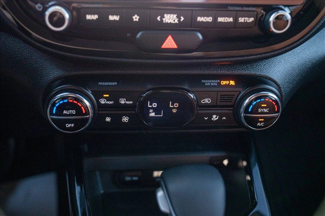 Used 2025 Kia Soul EX FWD image 17