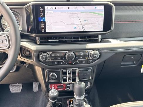 New 2026 Jeep Gladiator Rubicon AWD/4WD image 27