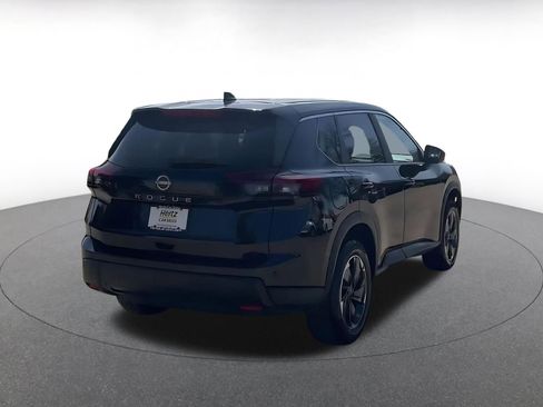 Used 2025 Nissan Rogue SV image 14
