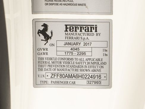 Used 2017 Ferrari 488 Spider image 20