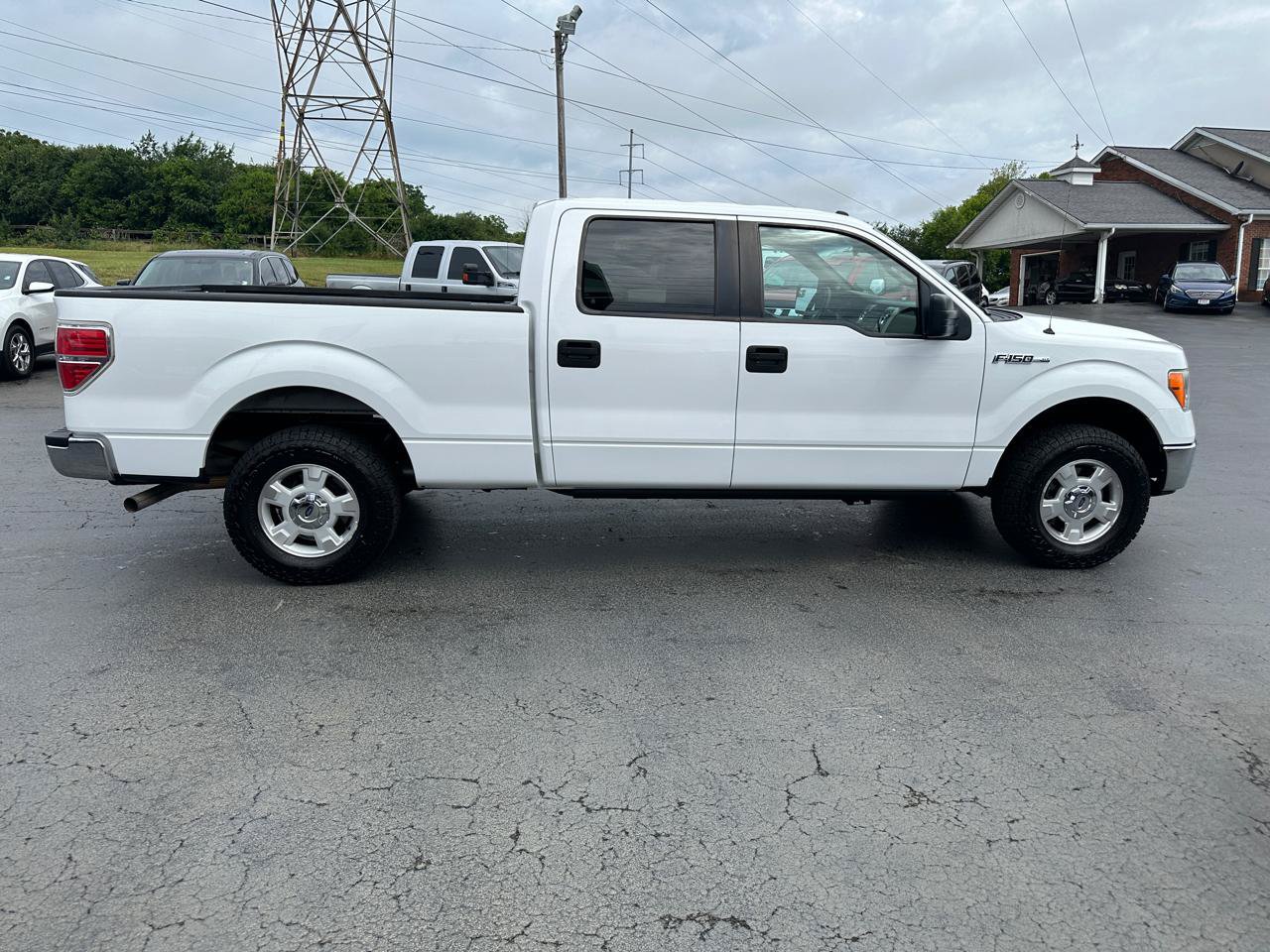 Used 2014 Ford F150 XLT AWD/4WD image 5