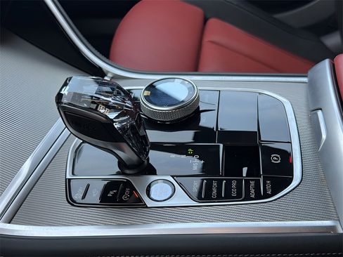 Used 2025 BMW 840i xDrive w/ M Sport Professional Package image 45