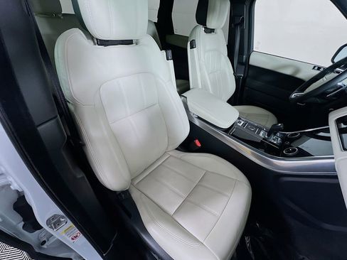 Used 2022 Land Rover Range Rover Sport HSE Silver Edition image 30