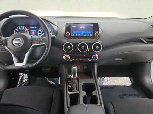 Used 2022 Nissan Sentra S image 34