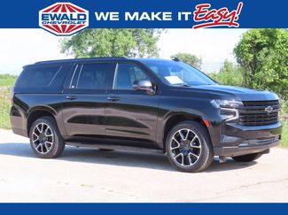 Certified 2024 Chevrolet Suburban RST w/ Luxury Package AWD/4WD video 1