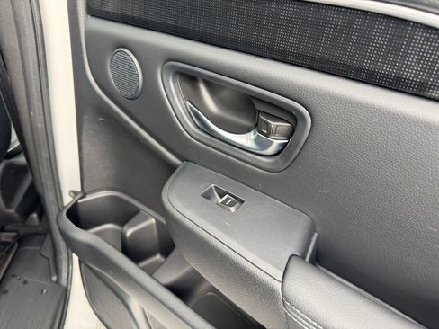 Used 2023 Honda Pilot Elite image 20