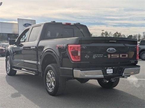 Used 2022 Ford F150 XLT w/ Equipment Group 302A High image 5