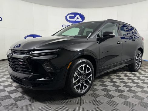 Used 2025 Chevrolet Blazer RS image 28